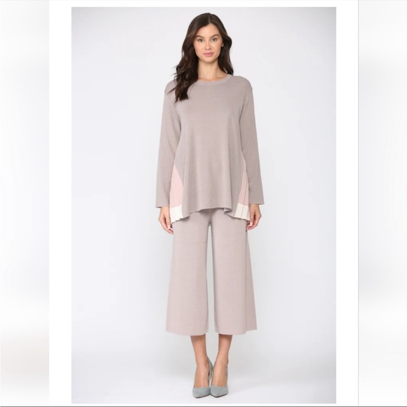 NWT, Mauve Two Piece knit set by Joh Apparel in size M - Picture 2 of 5